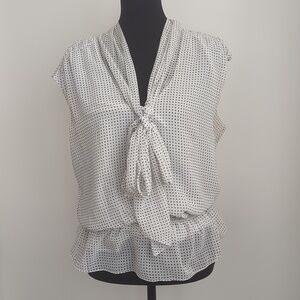 Studio M Sleeveless Polka Dot Tie-Neck Smocked Blousen Top